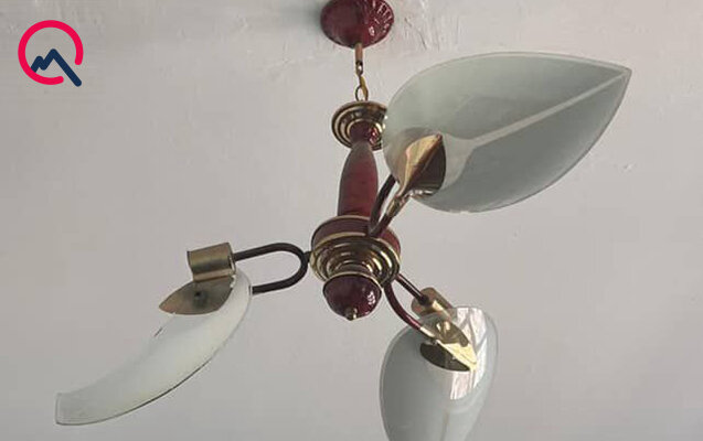 "Məktəbin sanitar qovşağını böyüdüb sinif otağı yaradıblar" - Video-Rəsmi açıqlama