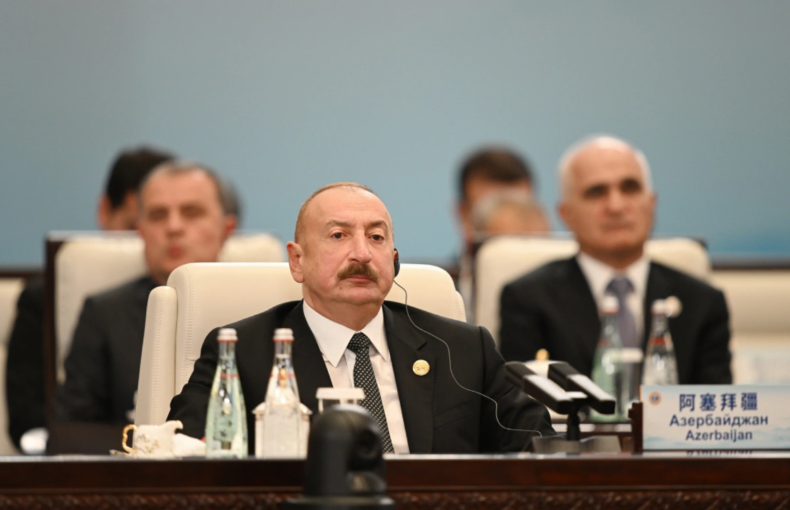 İlham Əliyev Çinin Tiencin şəhərində "ŞƏT plyus" formatında görüşdə çıxış edib