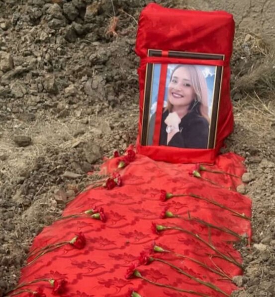 Faciəvi şəkildə ölən Aygünlə Arifənin - Fotosu