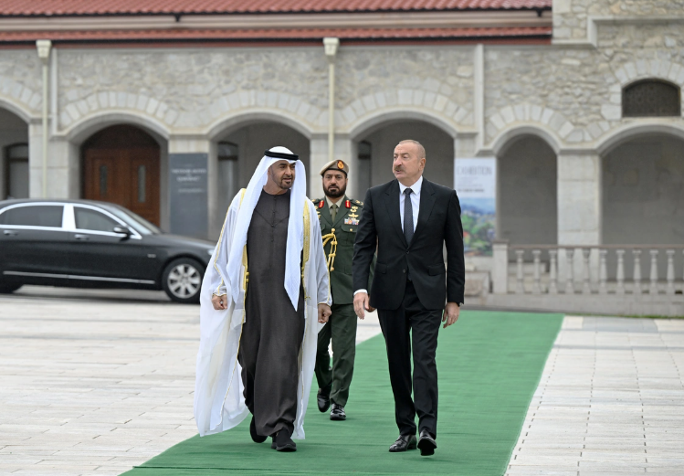 BƏƏ prezidentinin Şuşada rəsmi qarşılanma mərasimi olub