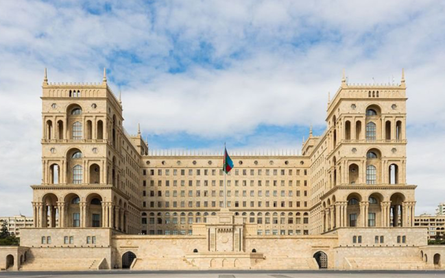 Bu qurumlar onlayn rejimə keçdi