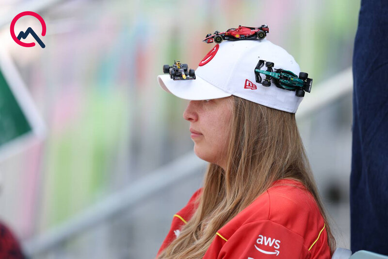 Trasda bolidlər, tribunada turistlər... - Adrenalin yarışından fotolar