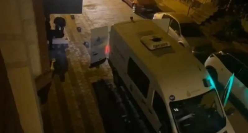 Ata-oğul münaqişəsi faciə ilə nəticələndi: Oğul atasının boğazını kəsərək öldürdü