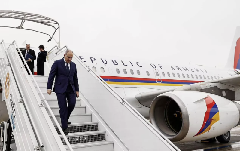 Paşinyan Nyu-Yorka gedir - Video