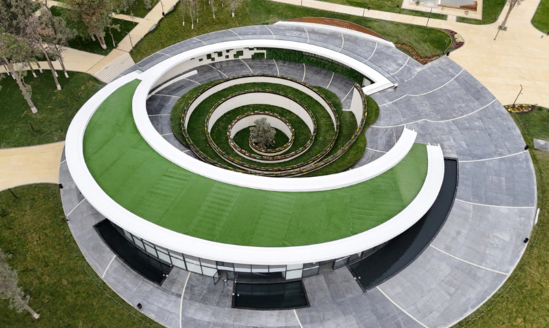 Prezident İlham Əliyev Gəncə Memorial Kompleksinin açılışında iştirak edib