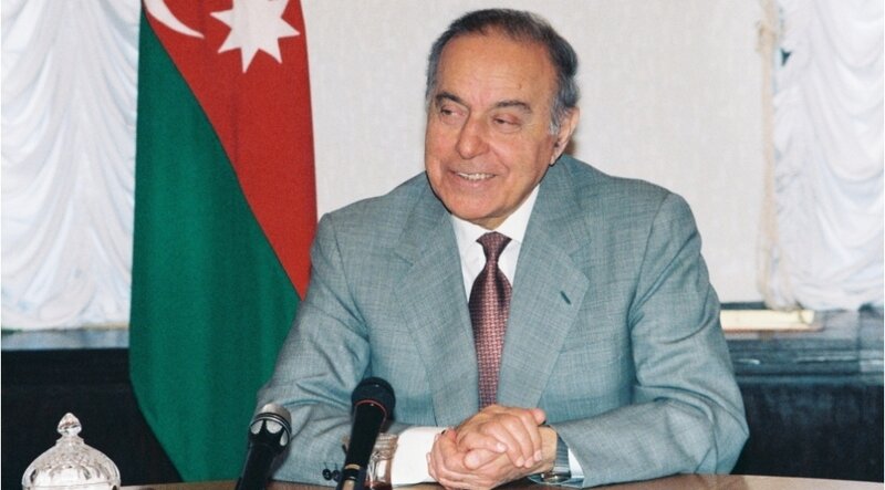 "Heydər Əliyev qlobal düşüncəli, geniş dünyagörüşlü nəhəng bir siyasətçi idi" - Deputat