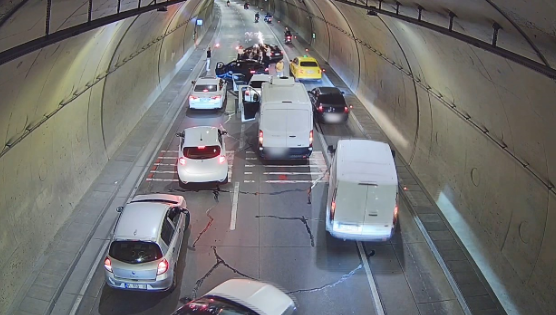 Tuneli bağlayıb əyləndilər – cəriməsi ağır oldu