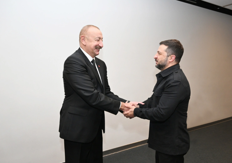 Azərbaycan Prezidentinin Kopenhagendə Ukrayna Prezidenti ilə görüşü olub