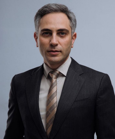 Avtobus sürücülərinin işə qəbul prosesi hansı meyarlarla aparılır? - AYNA