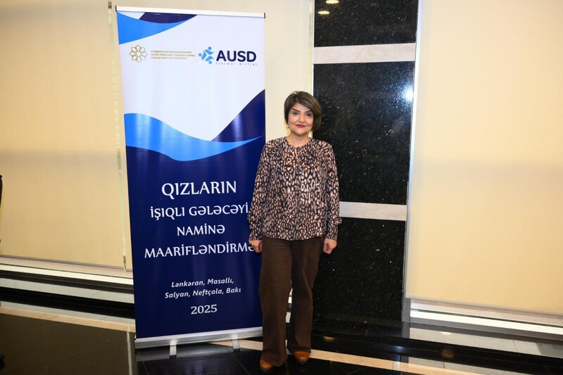 "Qızların işıqlı gələcəyi naminə maarifləndirmə" layihəsi uğurla yekunlaşdı - FOTOLAR