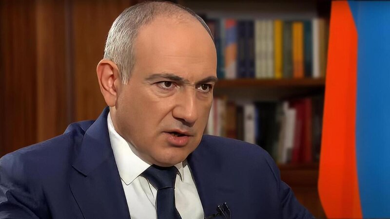 Paşinyan iş gününə bu mahnı ilə başlayır - VİDEO