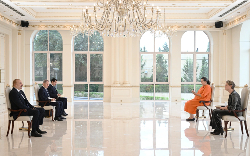 Azərbaycan Prezidenti Niderlandın ölkəmizə yeni təyin olunmuş səfirini qəbul edib