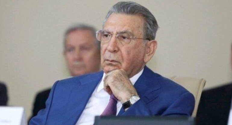 Ramiz Mehdiyev Bulvar yaxınlığında 1.5 milyona ev axtarır - Kürəkəni təkzib etmədi