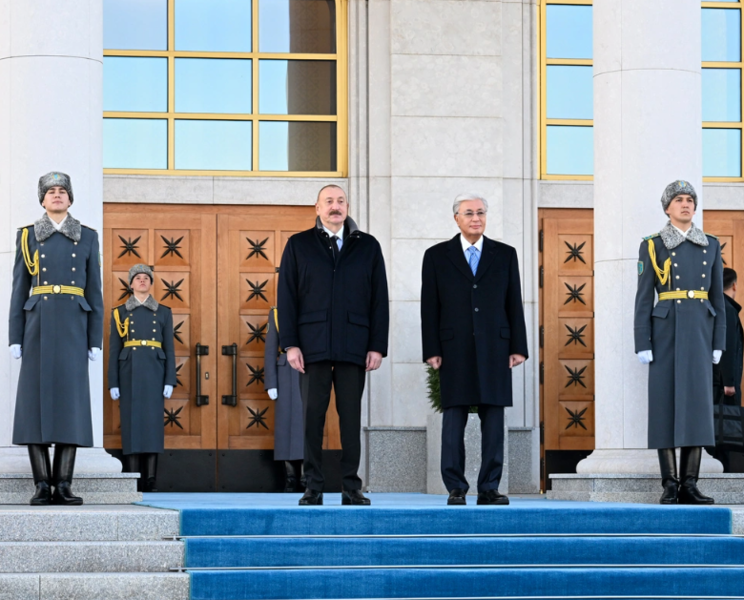 Astanada Azərbaycan Prezidenti İlham Əliyevin rəsmi qarşılanma mərasimi olub