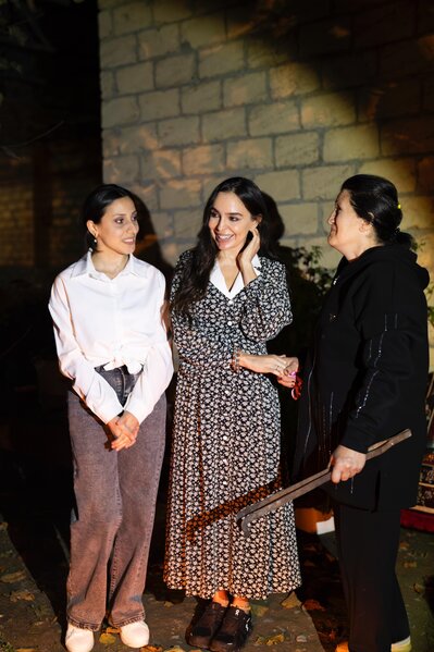 Leyla Əliyeva Qəbələdə bu ailənin qonağı oldu - Fotolar