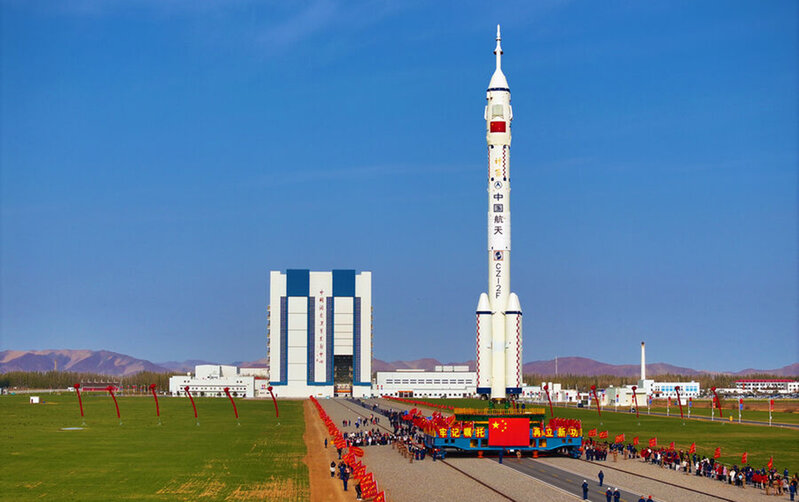 Kosmosa siçanları da göndərdilər - Yarım il qalacaqlar