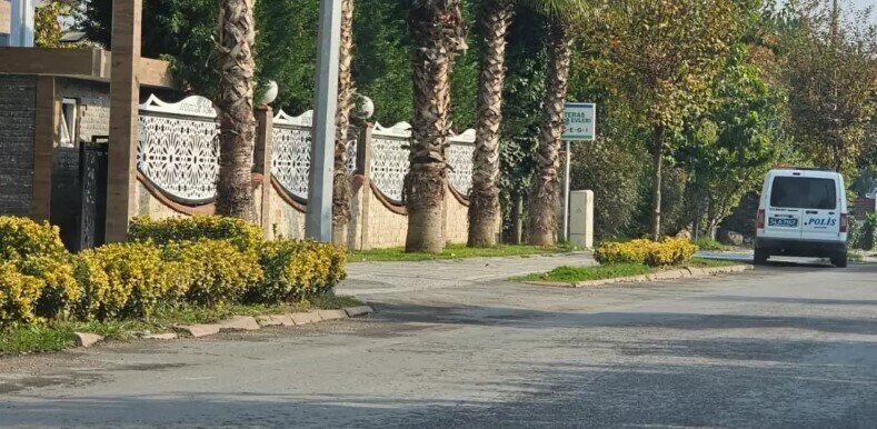 Villada iki gəncin müəmmalı ölümü – Filistinli dostlar hərəkətsiz vəziyyətdə tapıldı