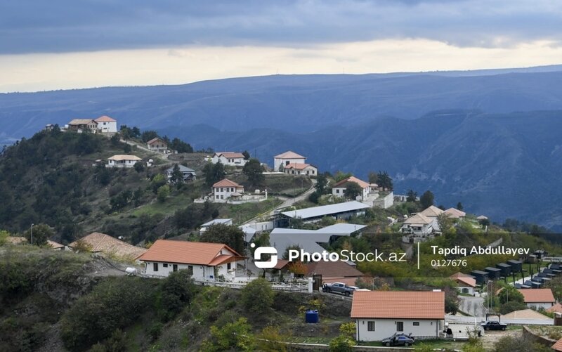 Laçının Qorçu qəsəbəsində söküntü işlərinə START VERİLDİ: Min ailə köçürüləcək