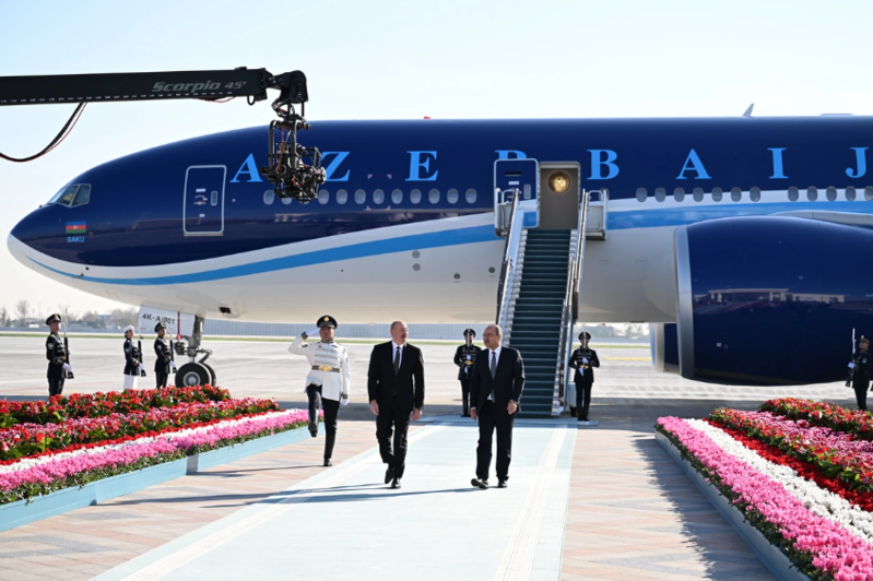 Prezident İlham Əliyev Özbəkistanda səfərdədir