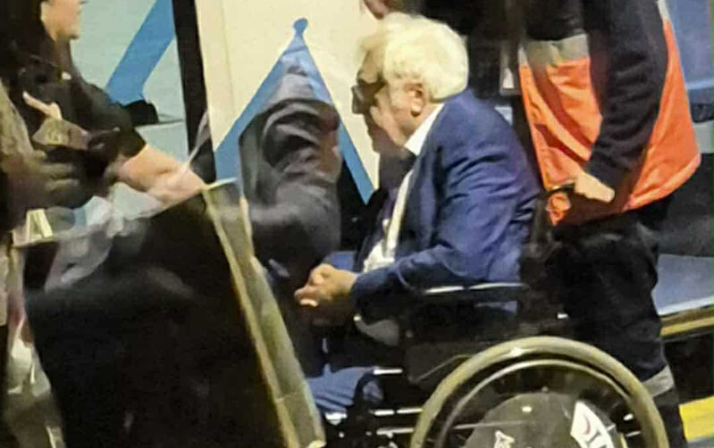 Anardan həmin fotosu ilə bağlı - Açıqlama