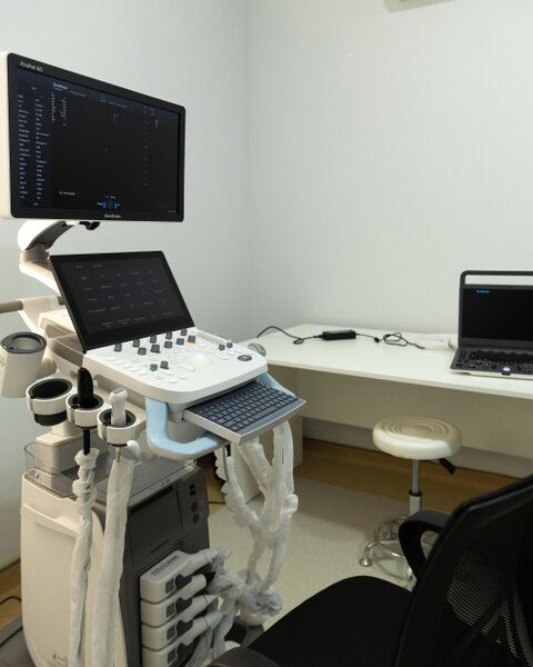 Leyla və Alena Əliyevalar Lənkəranda klinikada - Fotolar