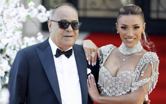 Röya Ayxan atası Yaqub Nəcəfovla bağlı danışdı