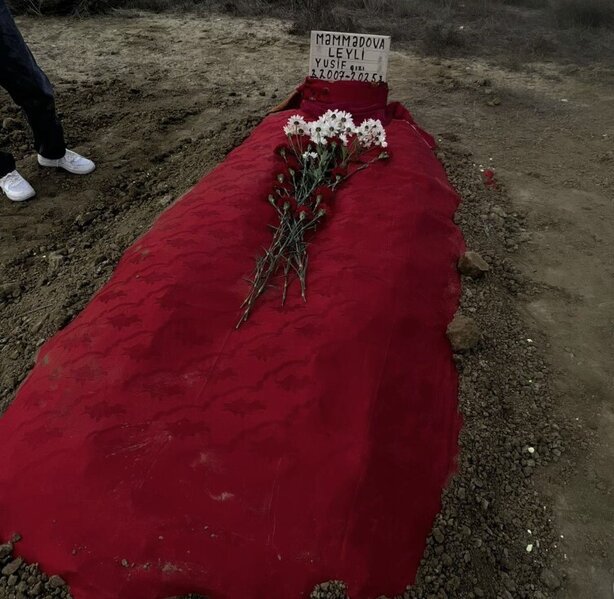 Dəm qazının qurbanı olan 18 yaşlı Leylinin - Fotoları