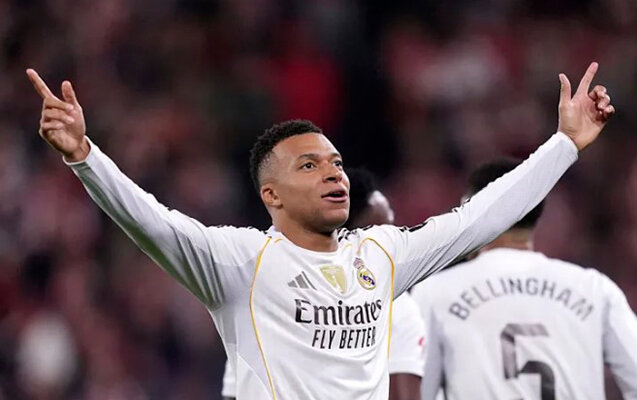 Mbappe şou göstərdi - Video