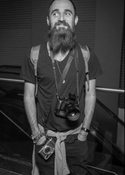 Bulvarda dənizdən tanınmış fotoqrafın meyiti tapıldı (FOTO)