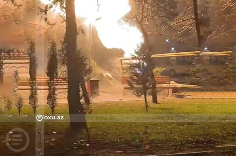Bakıda "Porsche"nin düşdüyü qəzada GÜCLÜ YANĞIN: Xəsarət alanın vəziyyəti açıqlandı