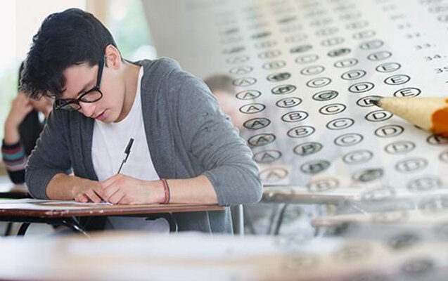 Qulaqlığı çubuqla, ötürücü cihazı yapışqanla taxıblar... - "İmtahan əməliyyatı"