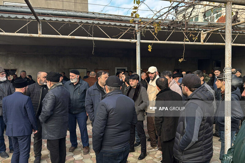 Meyxanaçı Kərim dəfn edilidi (FOTO)