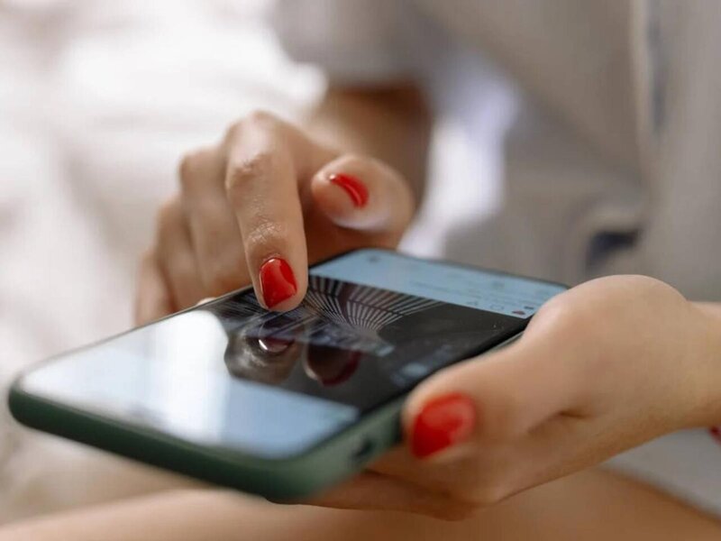 Milyonlarla telefon 6 gün sonra işləməyəcək