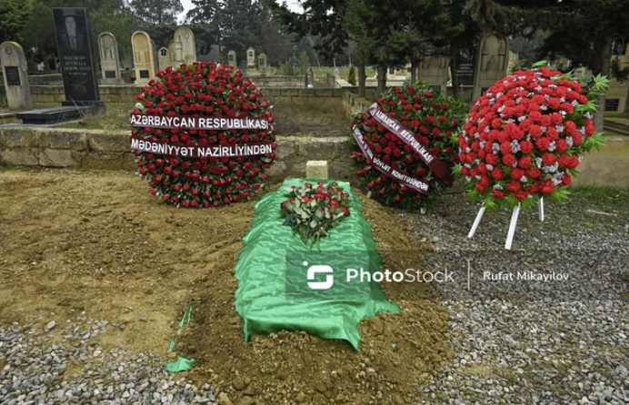 Sevinc Kərimova dəfn olundu - Fotolar