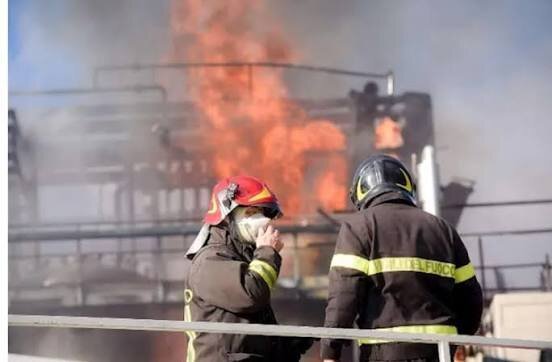 Sumqayıtda zavodda partlayış oldu, yaralanan var
