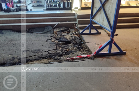 Asfaltlanandan bir gün sonra çökdü - Fotolar - Yenilənib