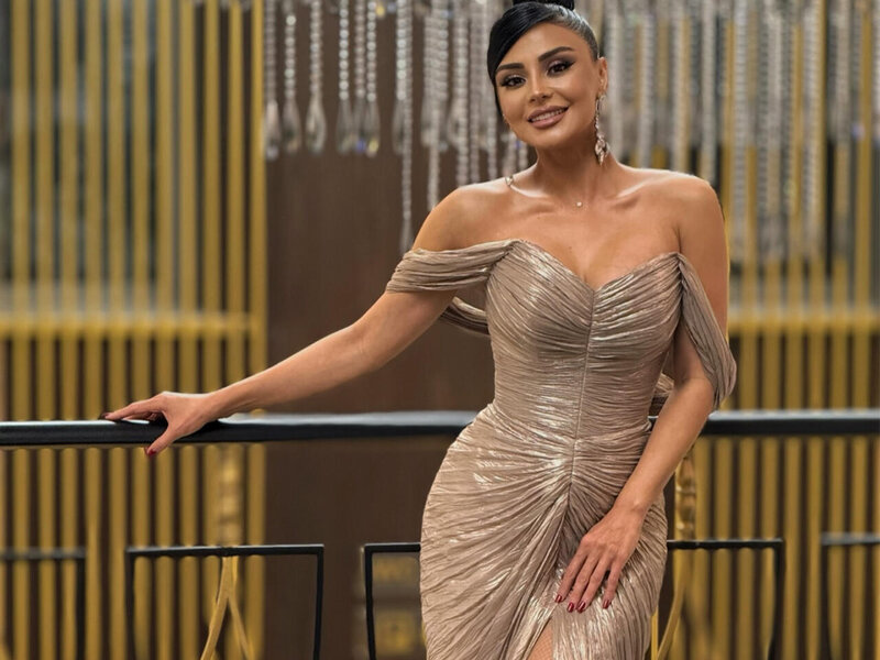 "Ağadadaş Ağayev məni aldadıb, çoxlu pul verdi" - Vüsalə Əlizadə