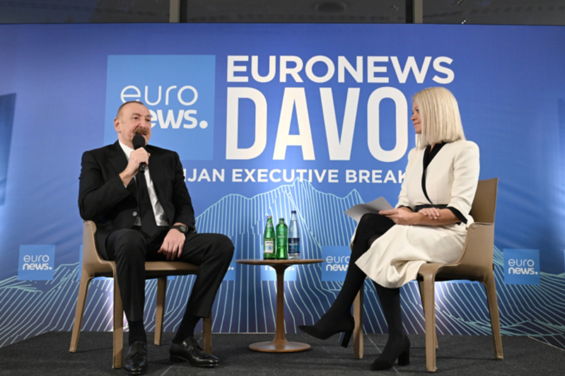 İlham Əliyev Davosda "Euronews" televiziyasına müsahibə verib