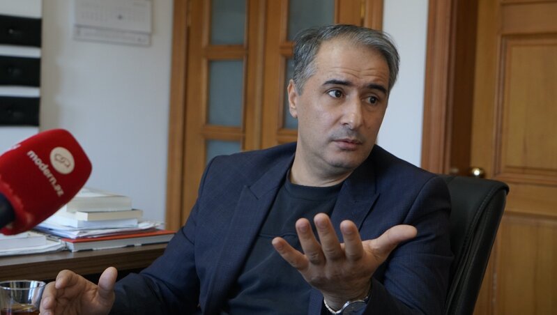 Azərbaycanda reklam bazarı mediadan şantaj tələb edir - MÜSAHİBƏ