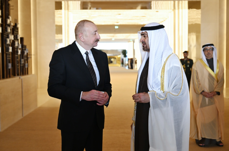 İlham Əliyev Birləşmiş Ərəb Əmirliklərinə səfərə gedib