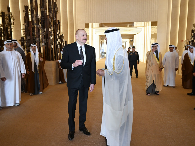 İlham Əliyev Birləşmiş Ərəb Əmirliklərinə səfərə gedib