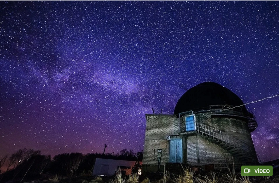 Yaponiya səmasında parlaq alov topu görünüb