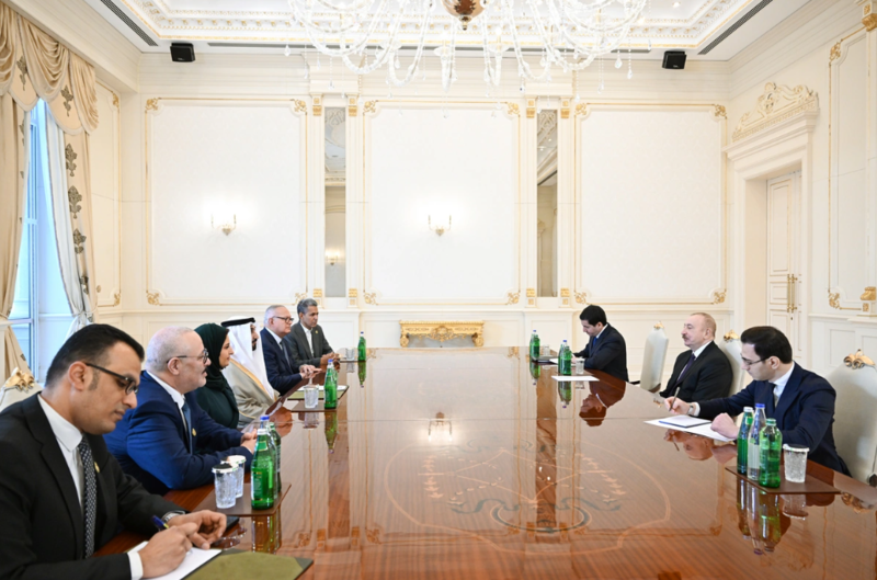 İlham Əliyev Ərəb Parlamentinin prezidentini qəbul edib