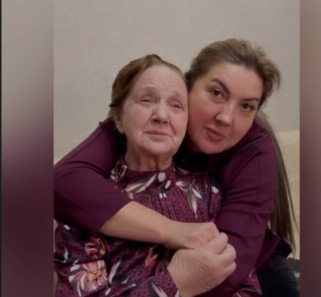 79 yaşlı qaynanası ilə VİDEOsu gündəm oldu