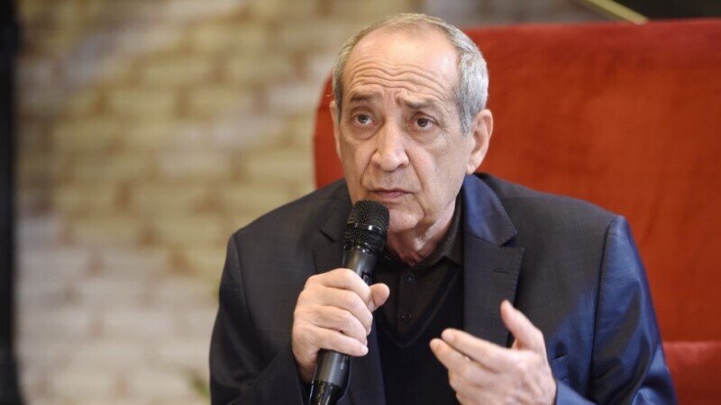 Xalq artisti: "Xəstəyəm, danışa bilmirəm"