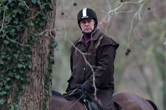 Britaniyanın keçmiş şahzadəsi Endryuya ən sevdiyi hobbisi qadağan edildi