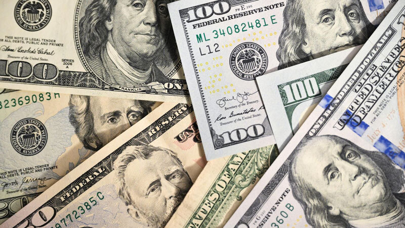 Azərbaycanda dollar satışı kəskin azaldı