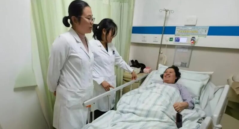 Çində nadir hadisə: 24 yaşlı qadın beşiz uşaq dünyaya gətirdi - FOTO