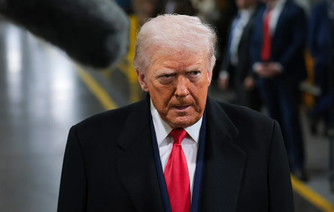 Tramp İranın onu iki dəfə öldürməyə cəhd etdiyini açıqlayıb