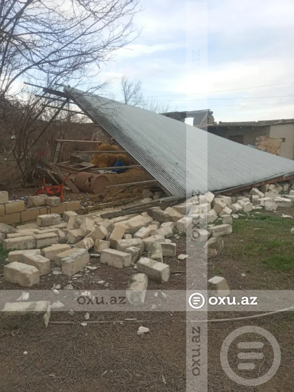 Zəlzələ Şamaxı və Ağsuda evlərə ciddi ziyan vurdu: Dağıntılar var